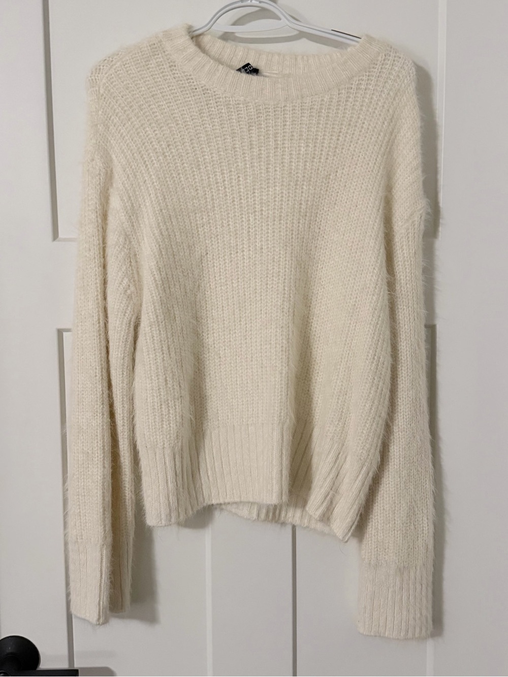 Soft Ivory Crewneck Sweater - Brand Unspecified